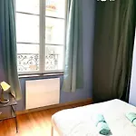 : Au Coeur Du Vieux アパート
